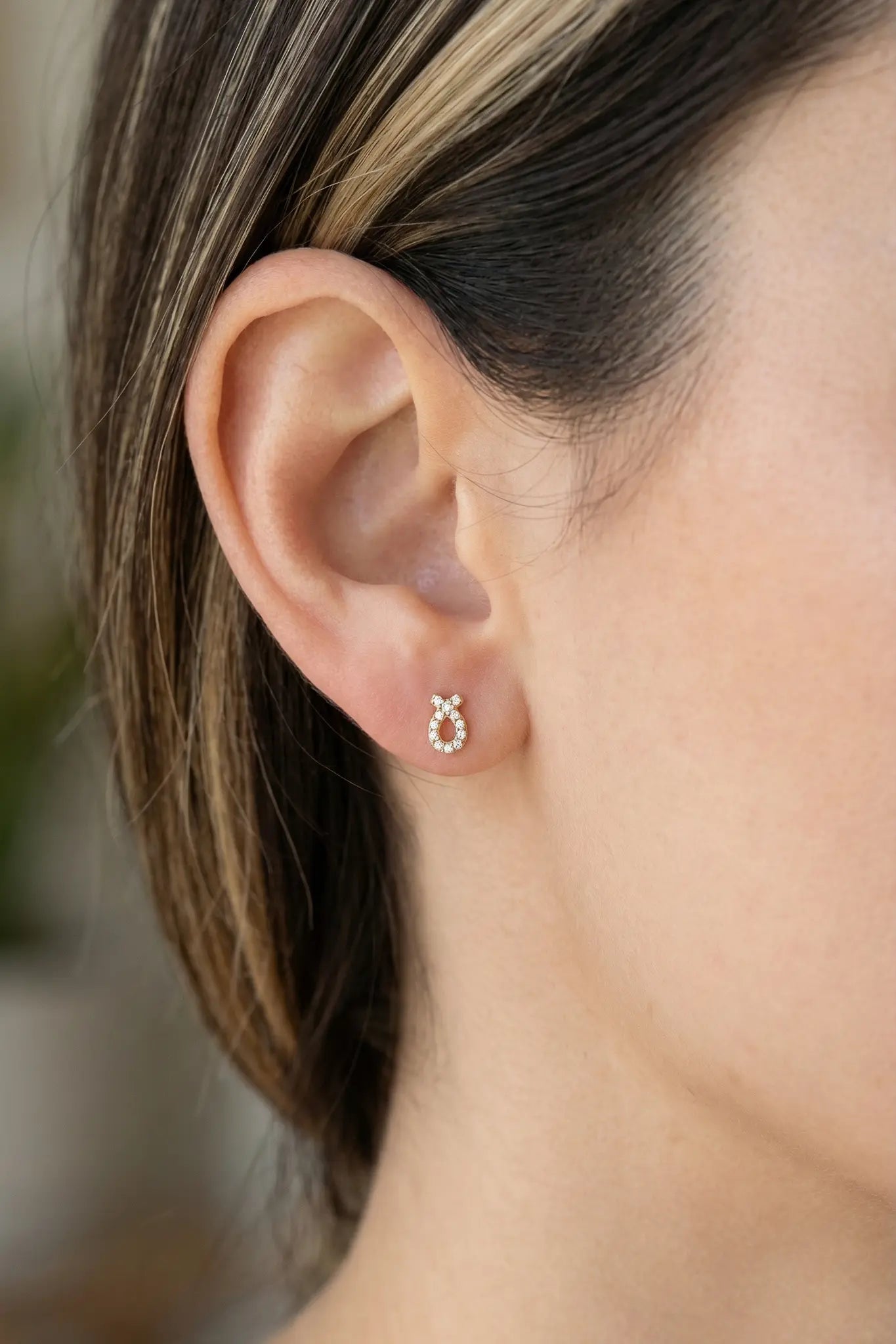 Cercei Argint Crystal Bow Lisa&Co.