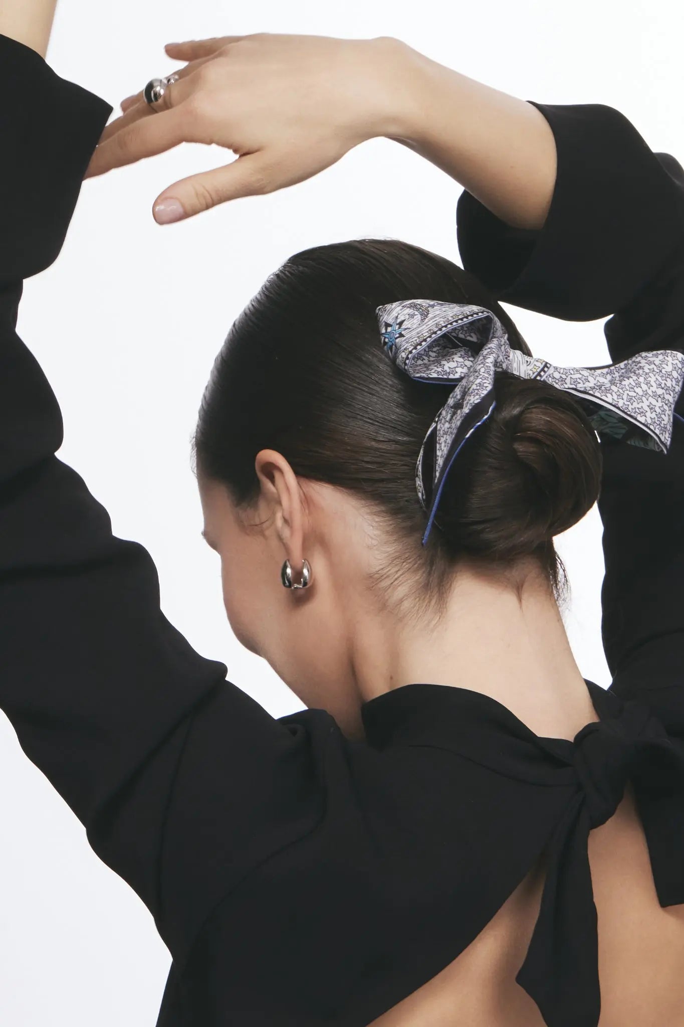 Cercei Argint Droplet Clips LisaConcept