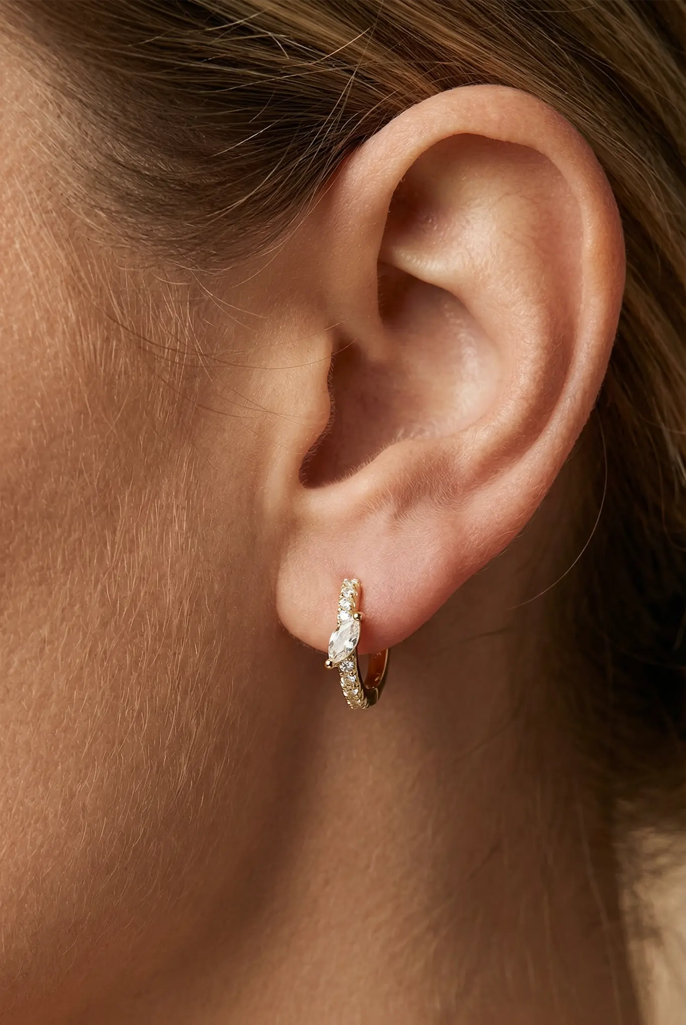 Cercei Argint Sparkling Pear Hoop LisaConcept