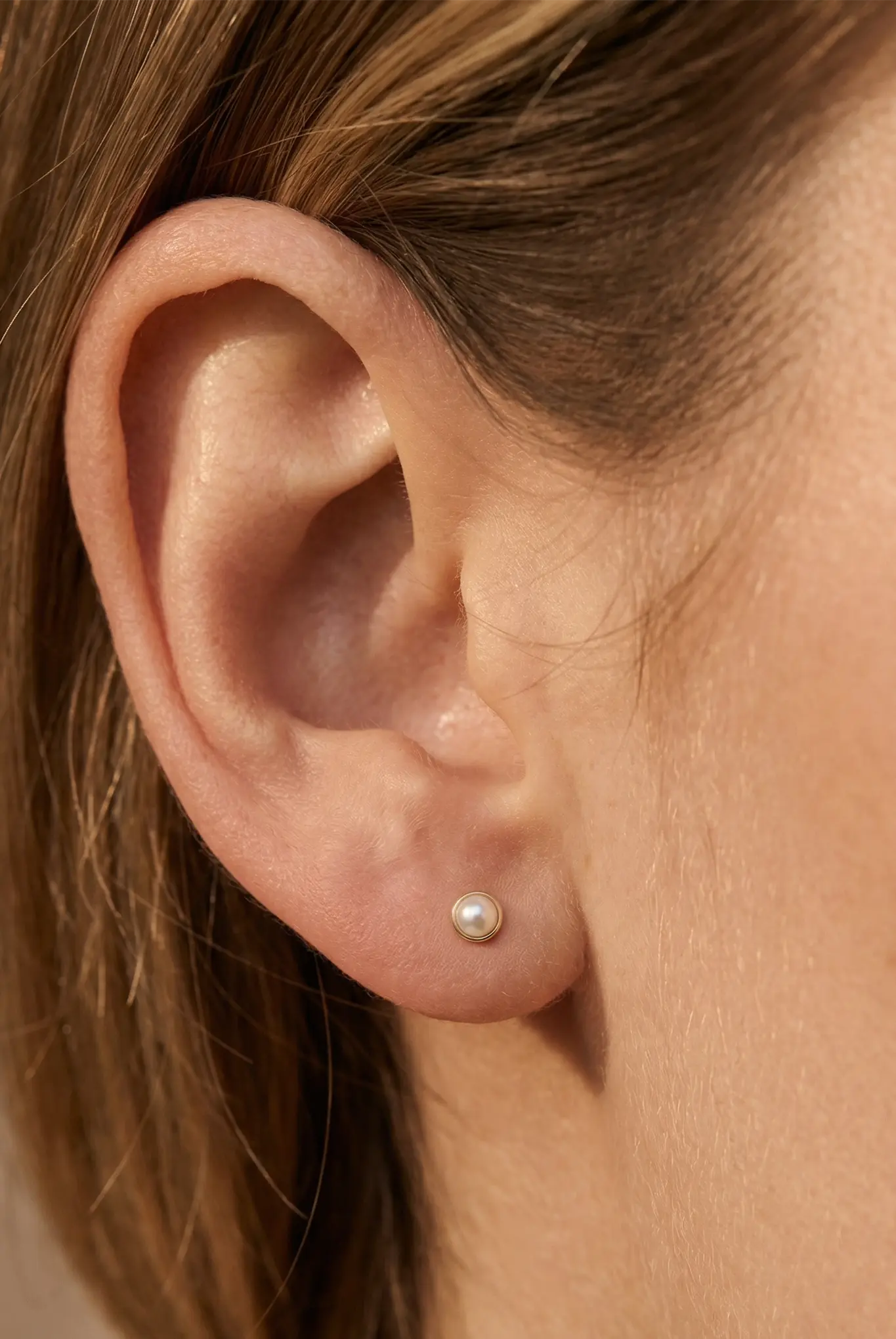 Cercei Aur Pearl Bead M LisaConcept